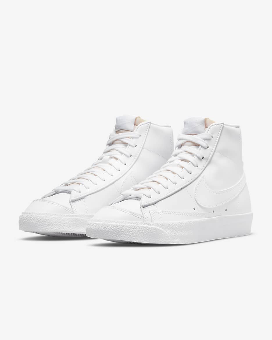 Nike blazer white online